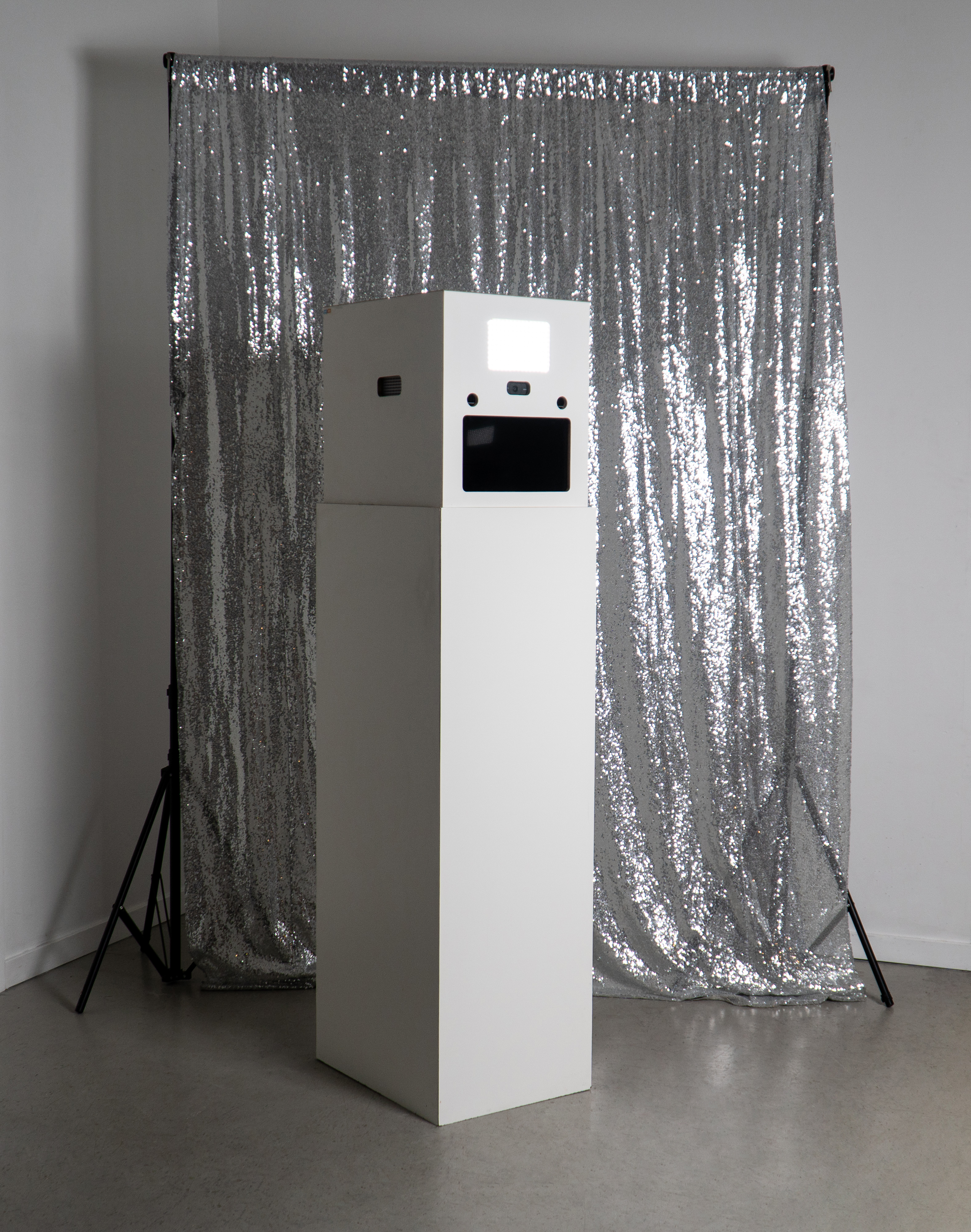 Glitterbackdrop (silver) – Glittrig backdrop (bild 2)