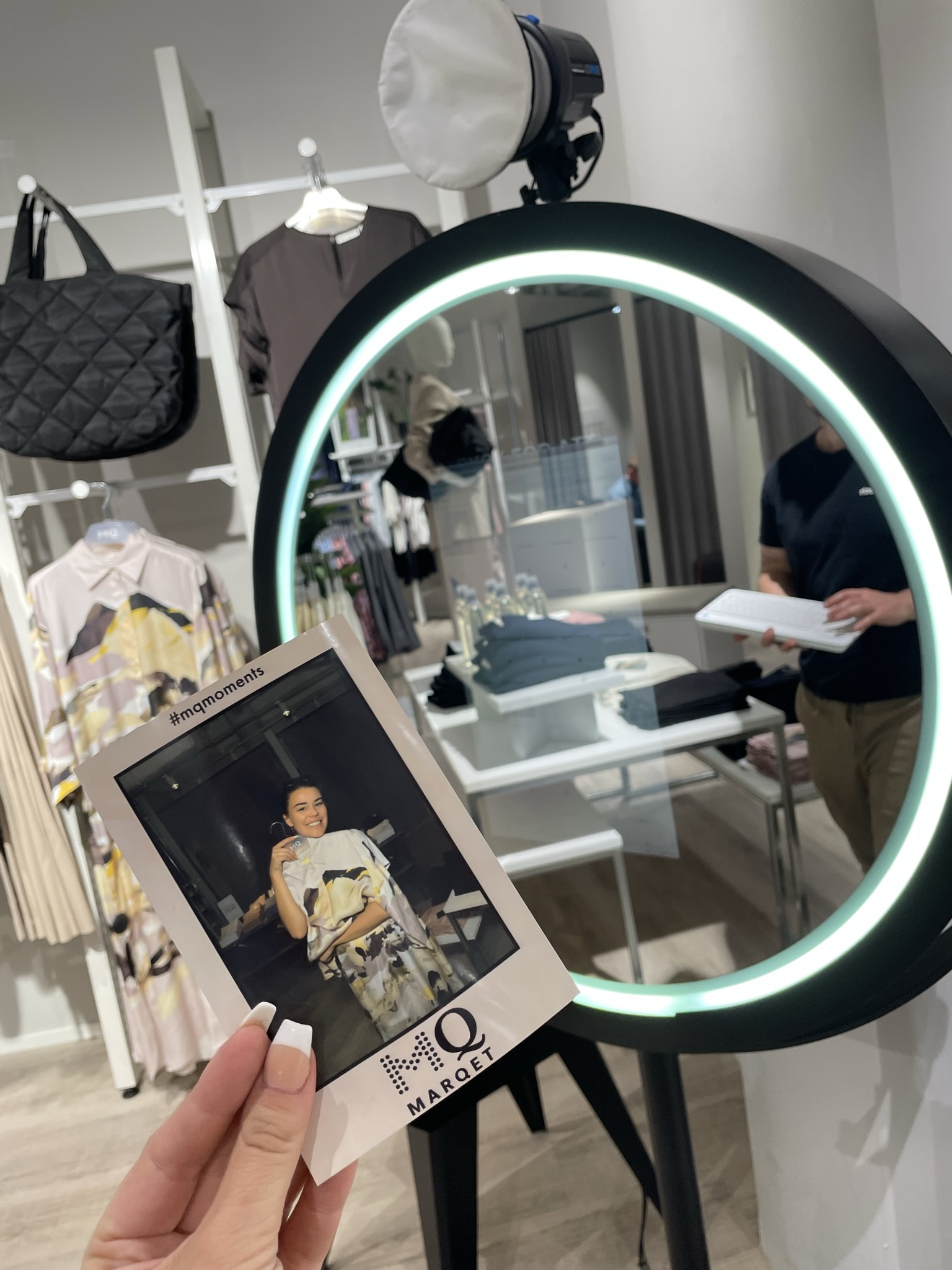 Moon Mirrror – Produkter (bild 3)